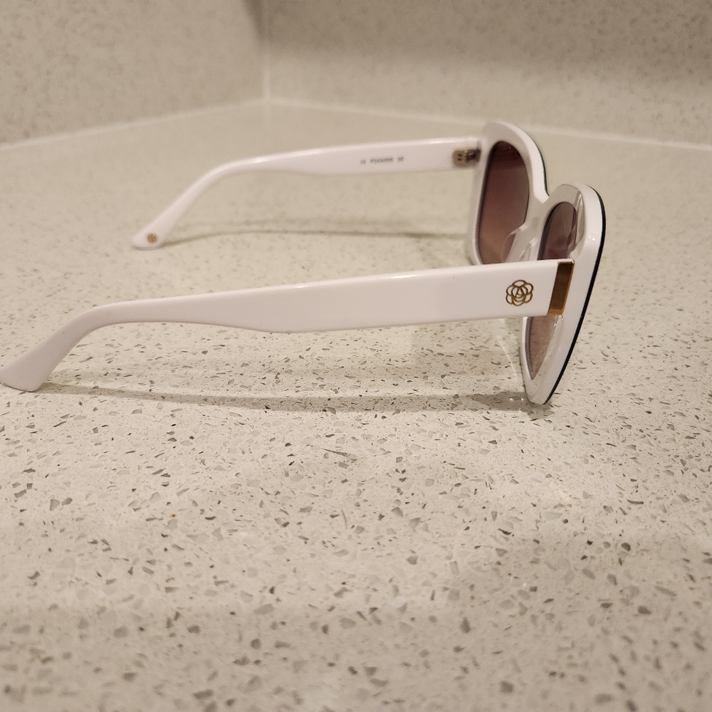 Anne Fontaine Allison Sunglasses - Picture 6 of 10
